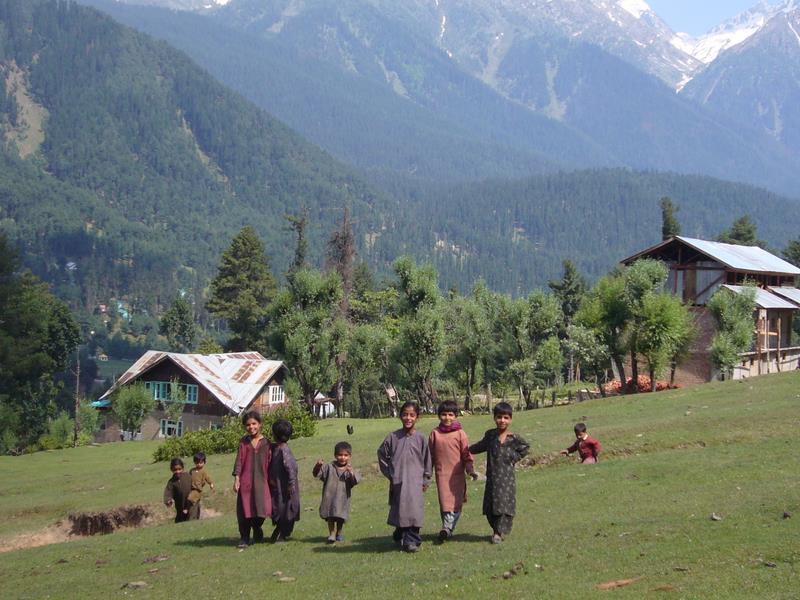 Travel - India - Kashmir - Pahalgam - Bentes to Pahalgam